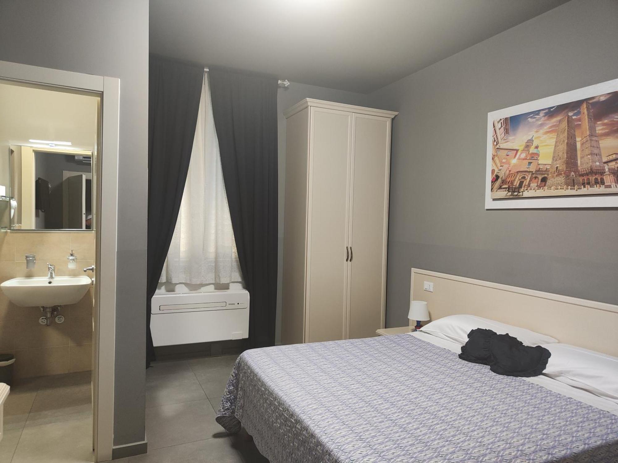 Casa Ambra Hotel Bologna Bagian luar foto