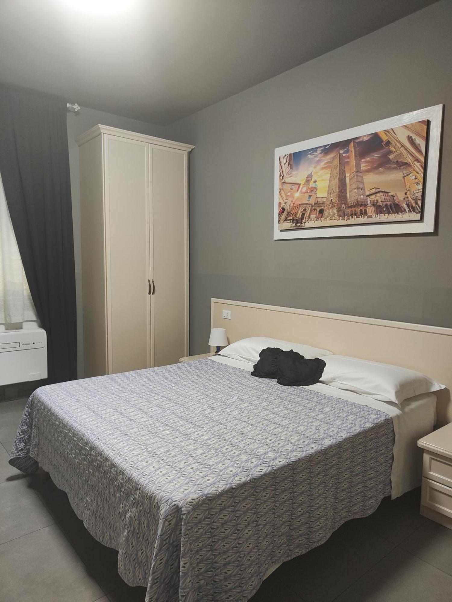 Casa Ambra Hotel Bologna Bagian luar foto